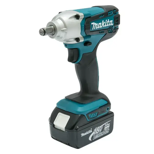 Makita - Clé à chocs sans fil 18V, 2 batteries 3.0 Ah, chargeur DTW190RFJ