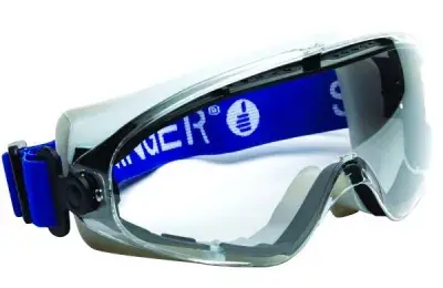 Lunette Evacana – SINGER
